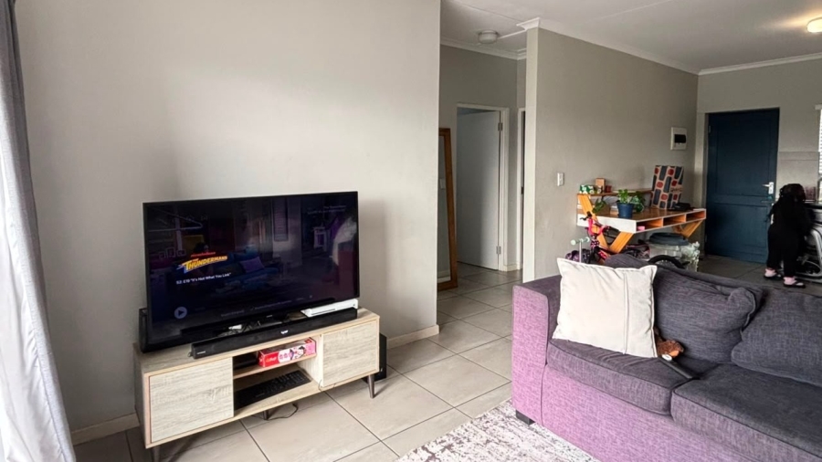 2 Bedroom Property for Sale in Parklands Western Cape
